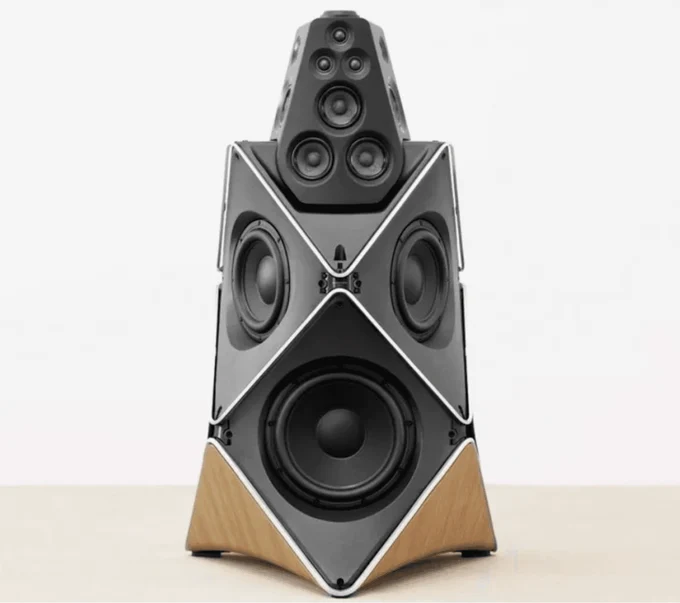 Открывайте для себя новые коллекции
Bang&Olufsen
BEOLAB 90