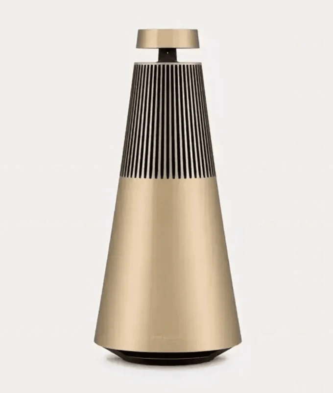 Открывайте для себя новые коллекции
Bang&Olufsen 
BEOLAB 90
